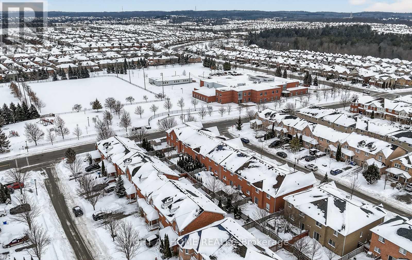 349 Wood Duck Lane, Newmarket, Ontario  L3X 2X8 - Photo 30 - N12781668