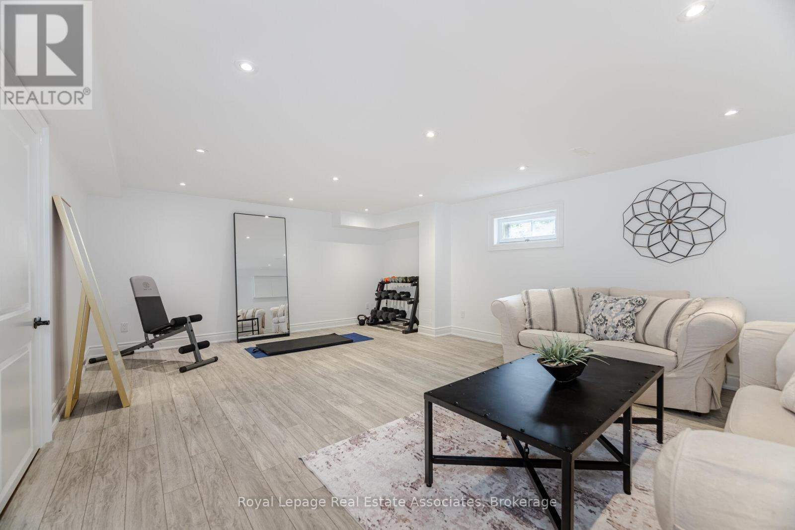 157 Dianne Avenue, Oakville, Ontario  L6J 4G8 - Photo 39 - W12760834