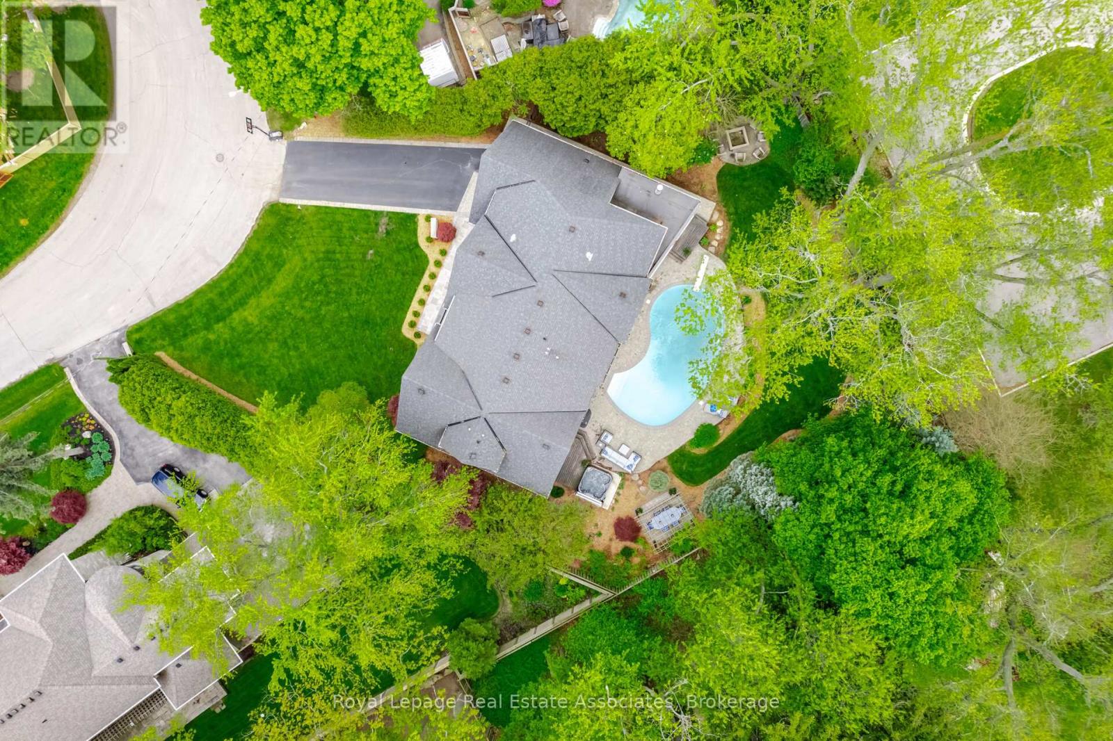 157 Dianne Avenue, Oakville, Ontario  L6J 4G8 - Photo 49 - W12760834