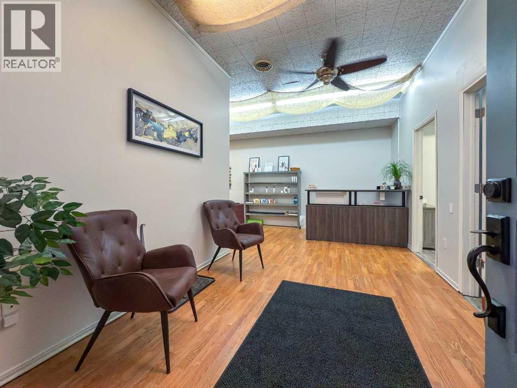 4909, 4911, 4913 50 Street, Rocky Mountain House, Alberta  T4T 1A6 - Photo 11 - A2253645