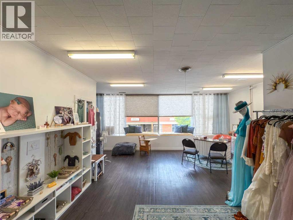 4909, 4911, 4913 50 Street, Rocky Mountain House, Alberta  T4T 1A6 - Photo 20 - A2253645