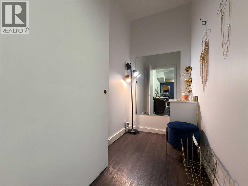 4909, 4911, 4913 50 Street, Rocky Mountain House, Alberta  T4T 1A6 - Photo 24 - A2253645