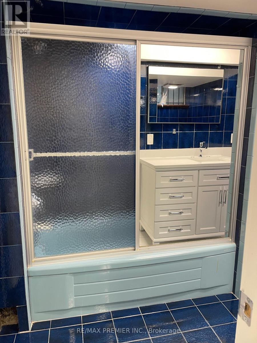 Lower - 45 Lapp Street, Toronto, Ontario  M6N 3W5 - Photo 8 - W12935768