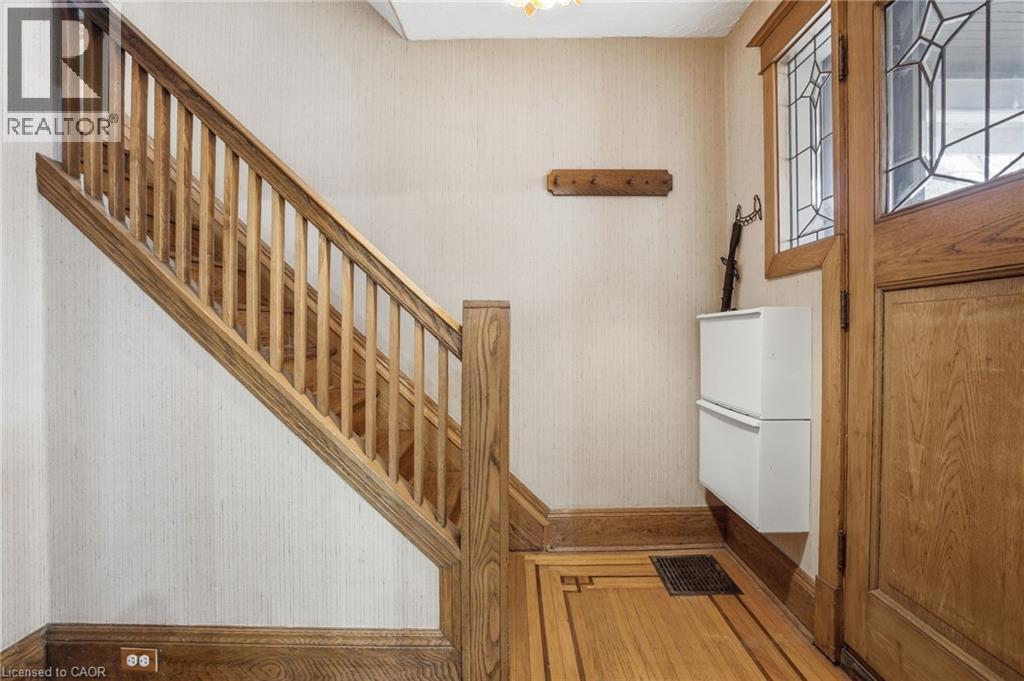 88 Cline Avenue N, Hamilton, Ontario  L8S 3Z6 - Photo 6 - 40815066