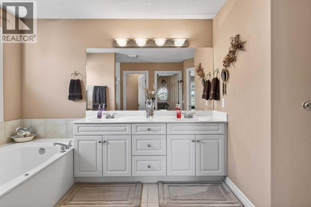 4754 Hamptons Way Nw, Calgary, Alberta  T3A 6K1 - Photo 29 - A2289521