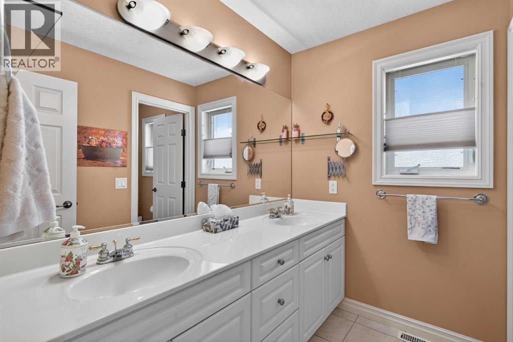 4754 Hamptons Way Nw, Calgary, Alberta  T3A 6K1 - Photo 35 - A2289521