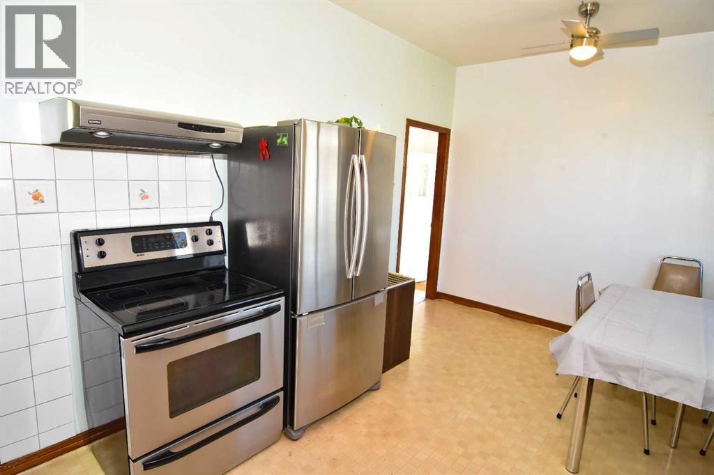 253215 Range Road 280, Delacour, Alberta  T0M 0T0 - Photo 11 - A2296247