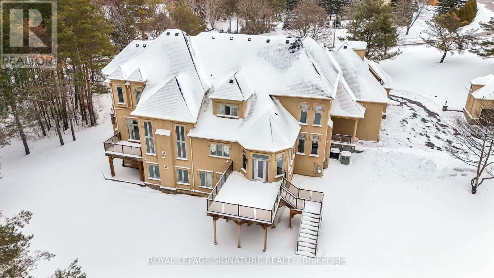 8 Elia Drive, Whitchurch-Stouffville, Ontario  L4A 7X5 - Photo 45 - N12890928