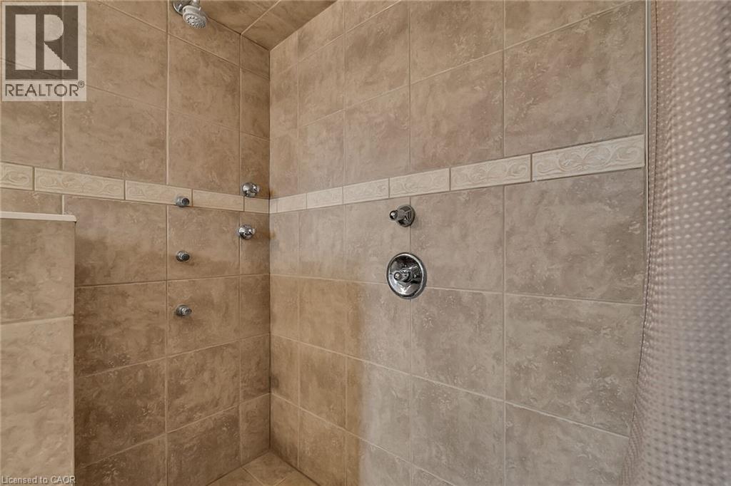 956 Banffshire Court, Kitchener, Ontario  N2R 1W8 - Photo 26 - 40816216