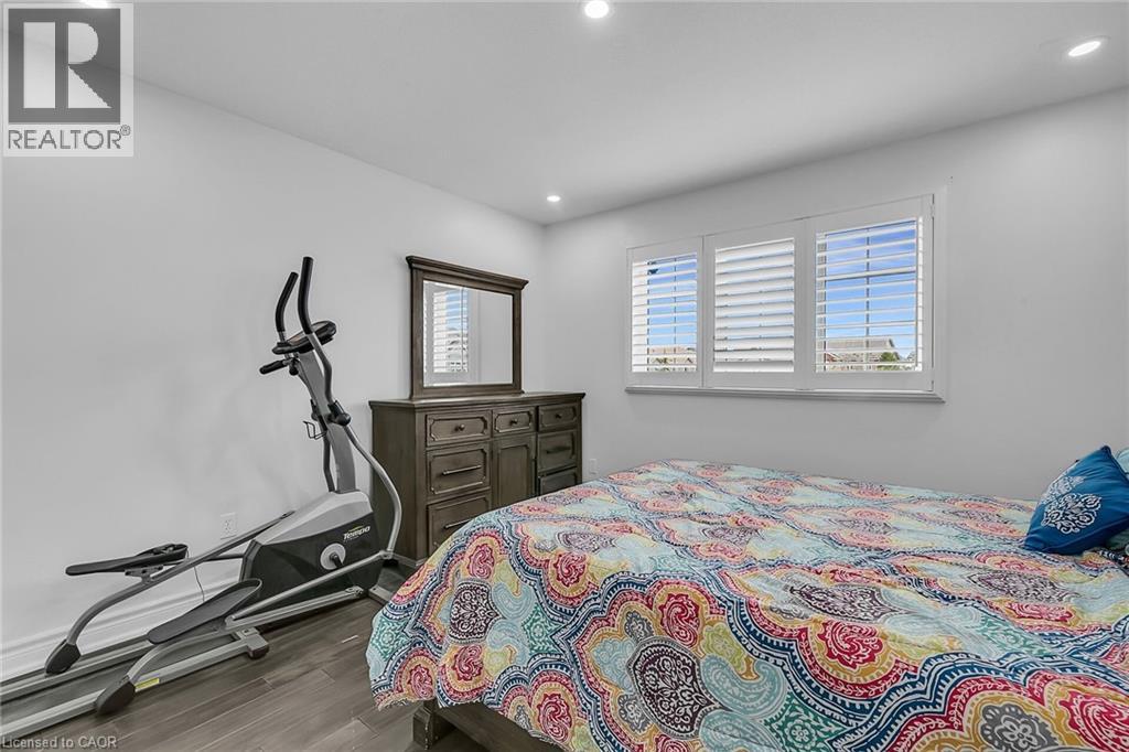 956 Banffshire Court, Kitchener, Ontario  N2R 1W8 - Photo 27 - 40816216