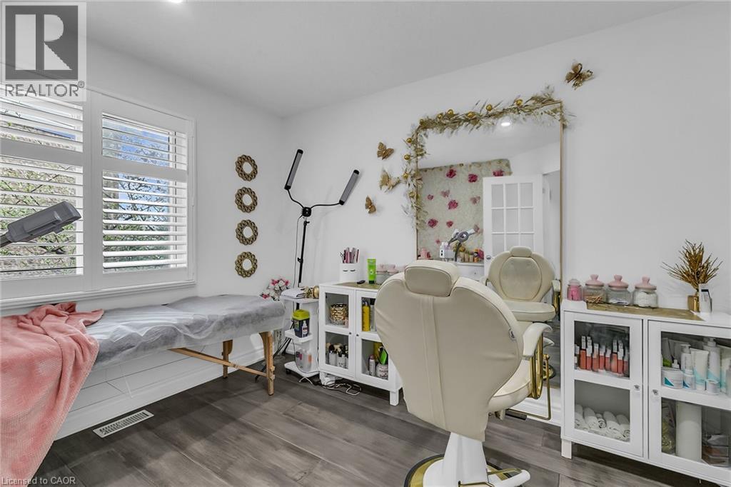 956 Banffshire Court, Kitchener, Ontario  N2R 1W8 - Photo 28 - 40816216