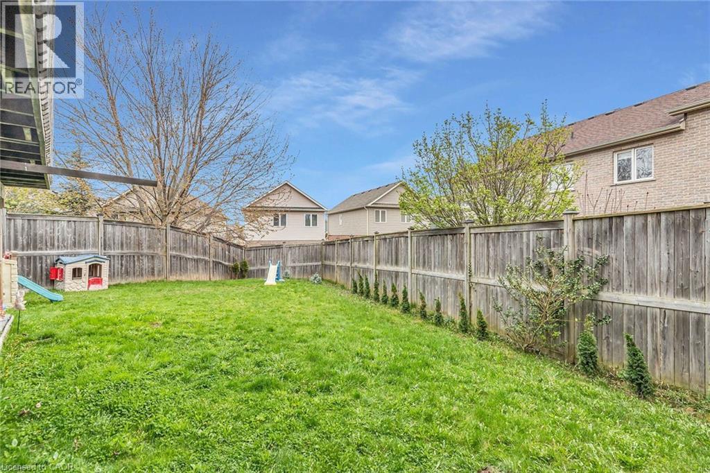 956 Banffshire Court, Kitchener, Ontario  N2R 1W8 - Photo 37 - 40816216