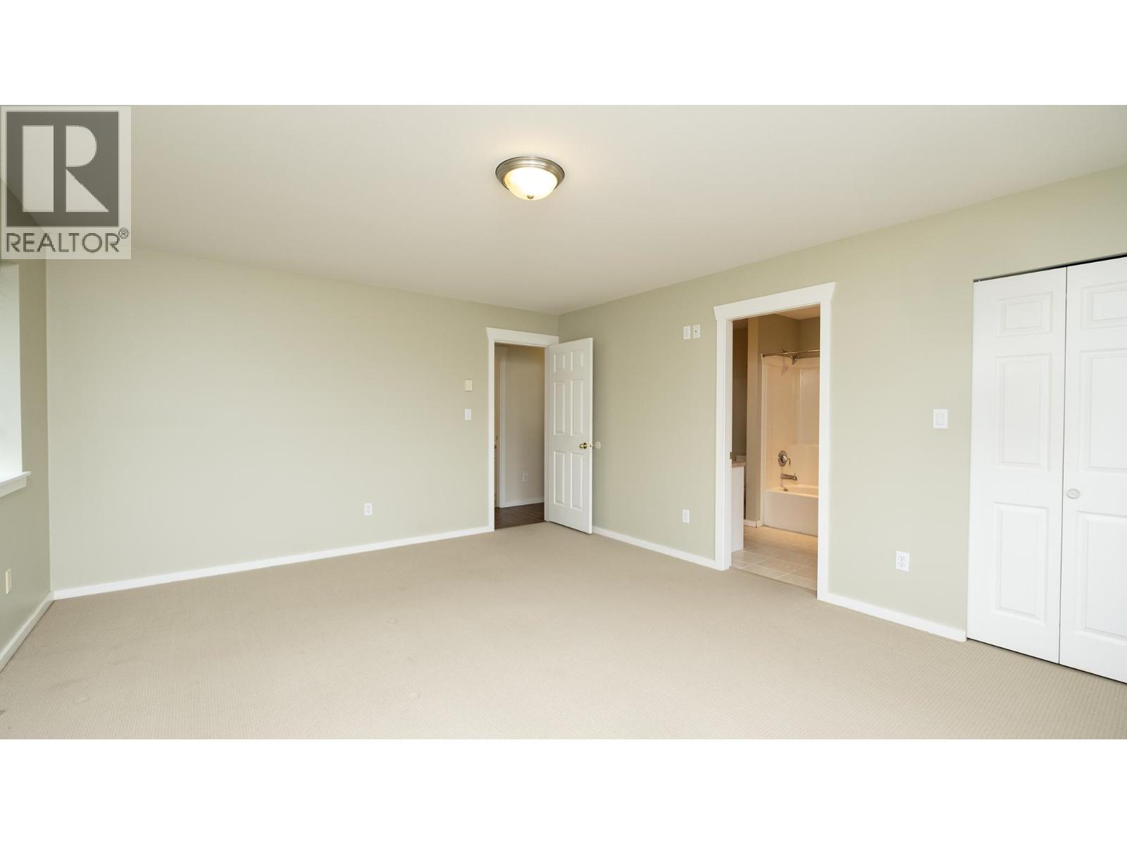 5839 Trail Avenue, Sechelt, British Columbia  V7Z 0L9 - Photo 7 - R3104722