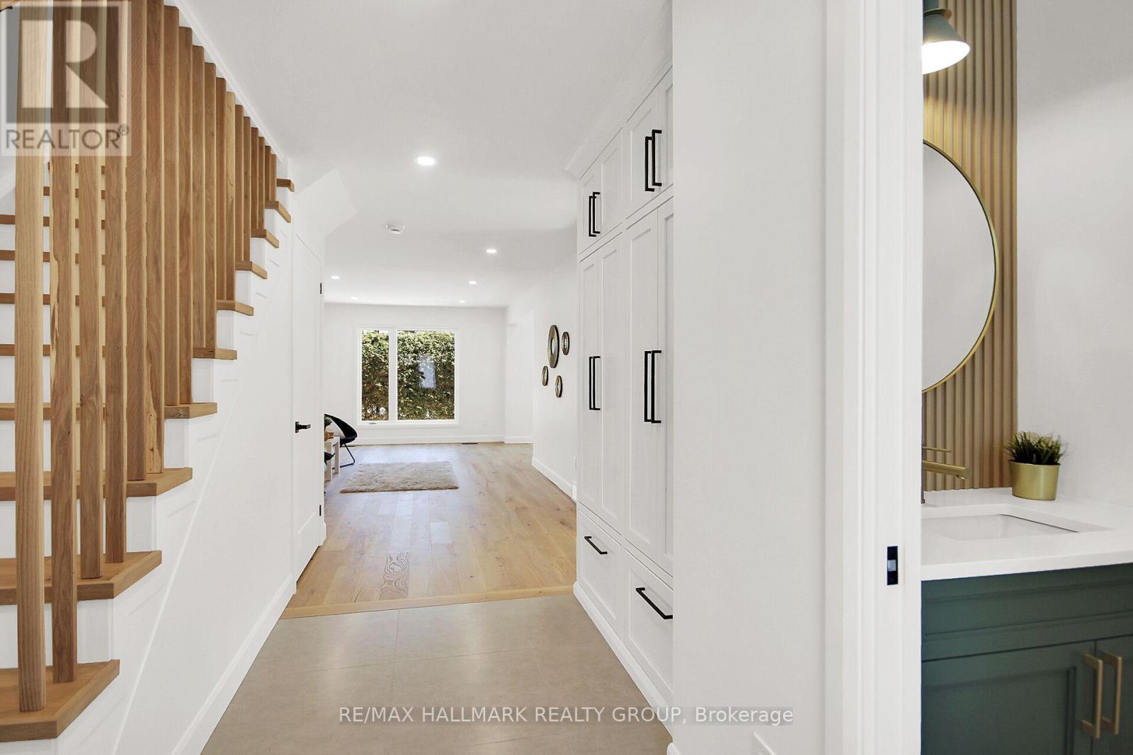 26 Raftus Circle, Ottawa, Ontario  K2J 1J3 - Photo 3 - X12936416