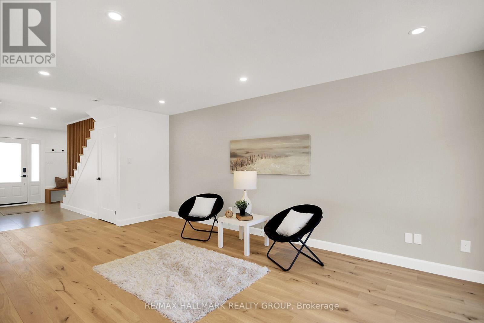 26 Raftus Circle, Ottawa, Ontario  K2J 1J3 - Photo 5 - X12936416