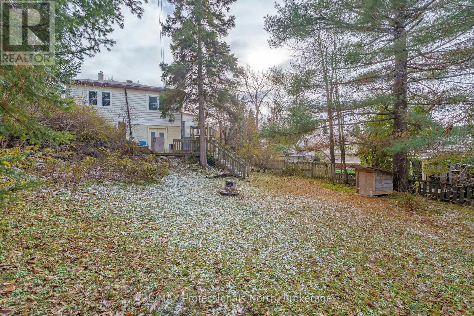 18 George Street, Huntsville, Ontario  P1H 1T9 - Photo 24 - X12936364