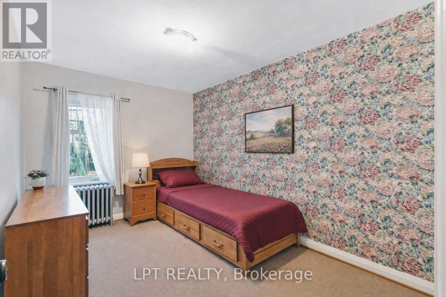 89 Highfield Road, Toronto, Ontario  M4L 2T9 - Photo 25 - E12935116