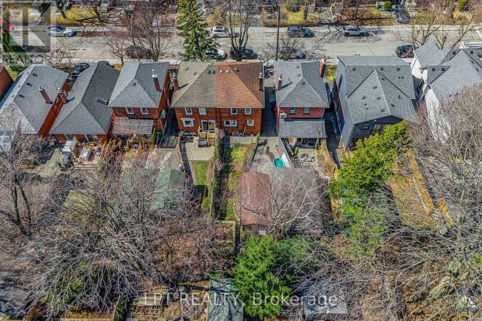 89 Highfield Road, Toronto, Ontario  M4L 2T9 - Photo 44 - E12935116