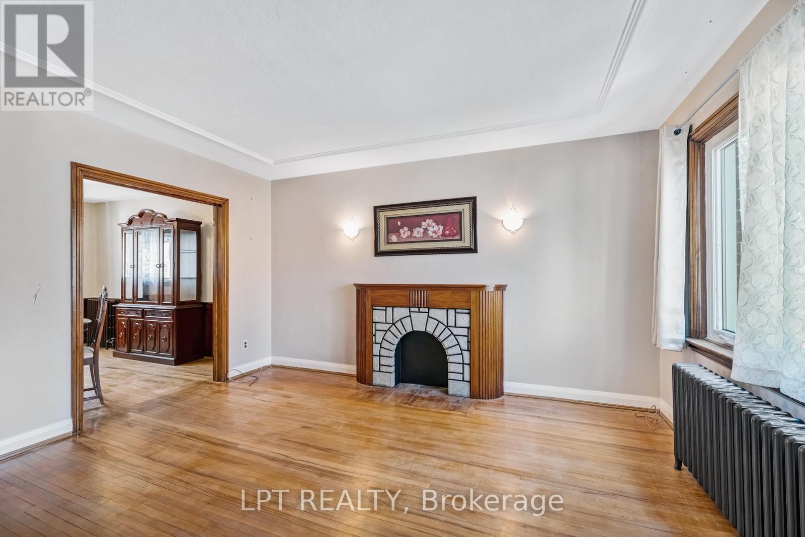 89 Highfield Road, Toronto, Ontario  M4L 2T9 - Photo 8 - E12935116