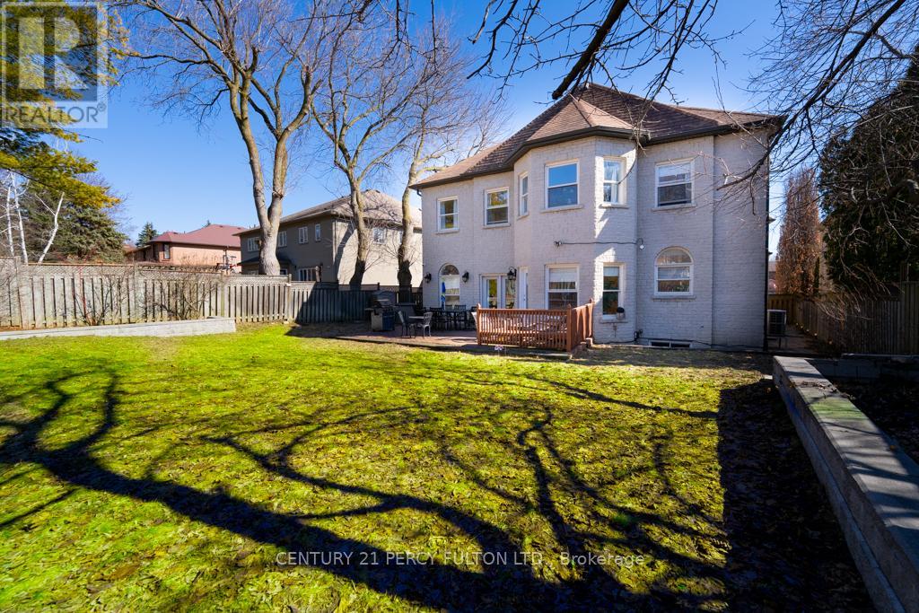 126 Old Surrey Lane, Richmond Hill, Ontario  L4C 8S6 - Photo 49 - N12903688