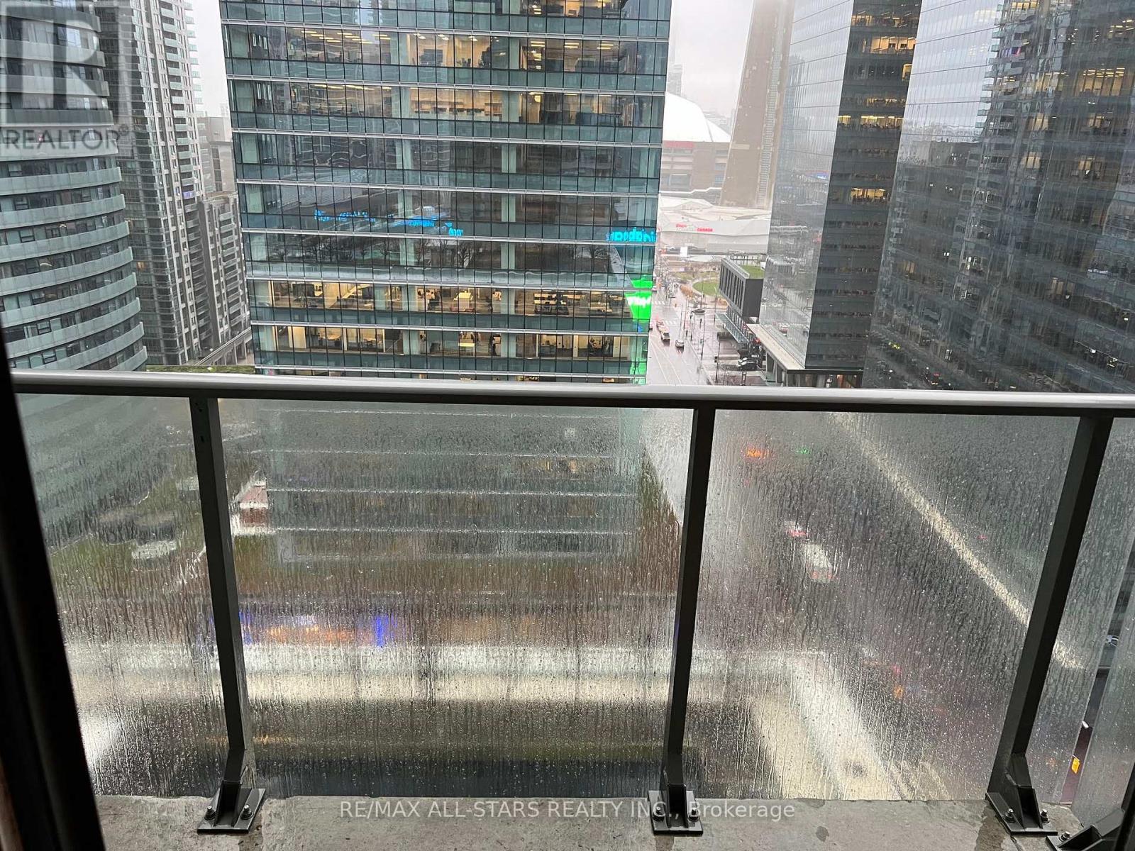 1604 - 65 Bremner Boulevard, Toronto, Ontario  M5J 0A7 - Photo 11 - C12936346