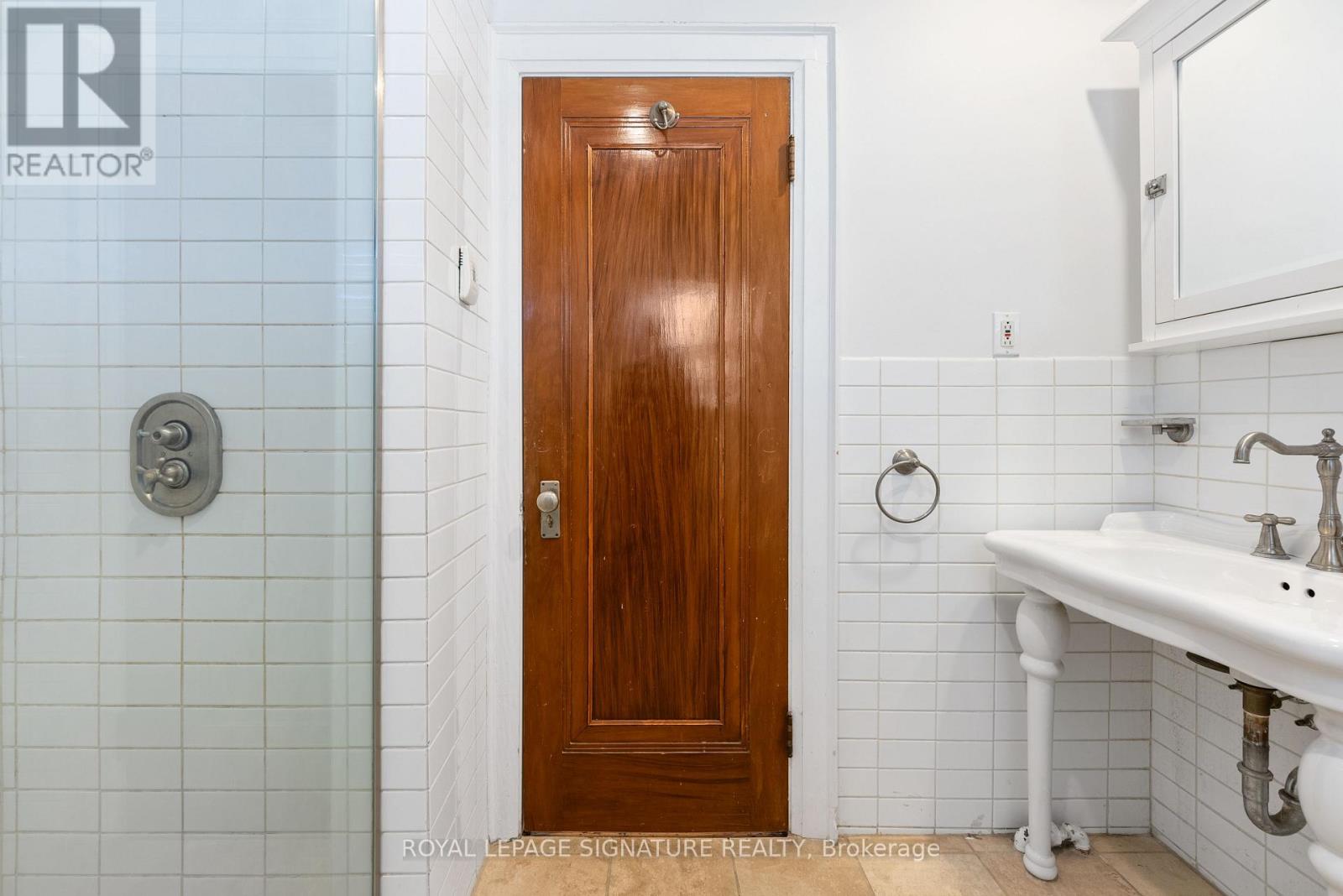 57 St Edmunds Drive, Toronto, Ontario  M4N 2P8 - Photo 23 - C12936386