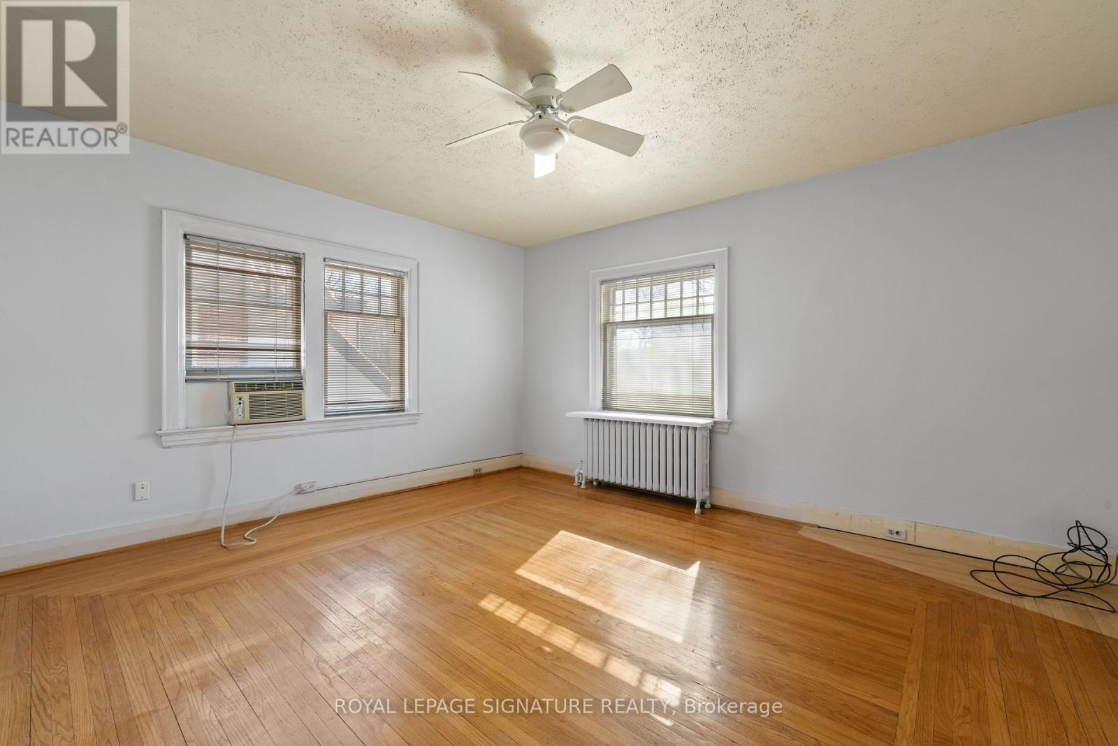 57 St Edmunds Drive, Toronto, Ontario  M4N 2P8 - Photo 30 - C12936386