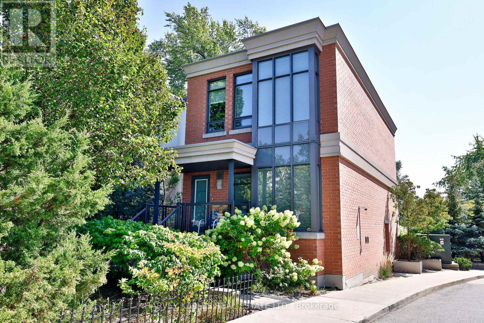 417 St Germain Avenue, Toronto, Ontario  M5M 1T7 - Photo 39 - C12936392