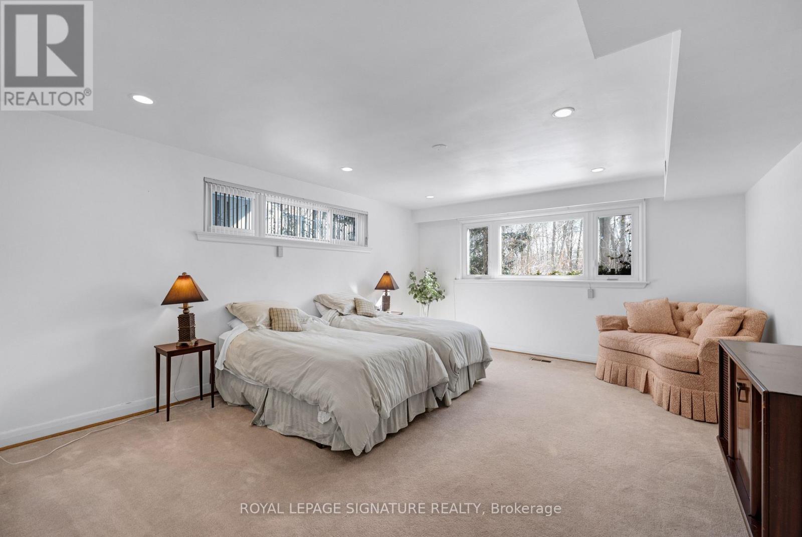 57 Forest Grove Drive, Toronto, Ontario  M2K 1Z4 - Photo 27 - C12936404