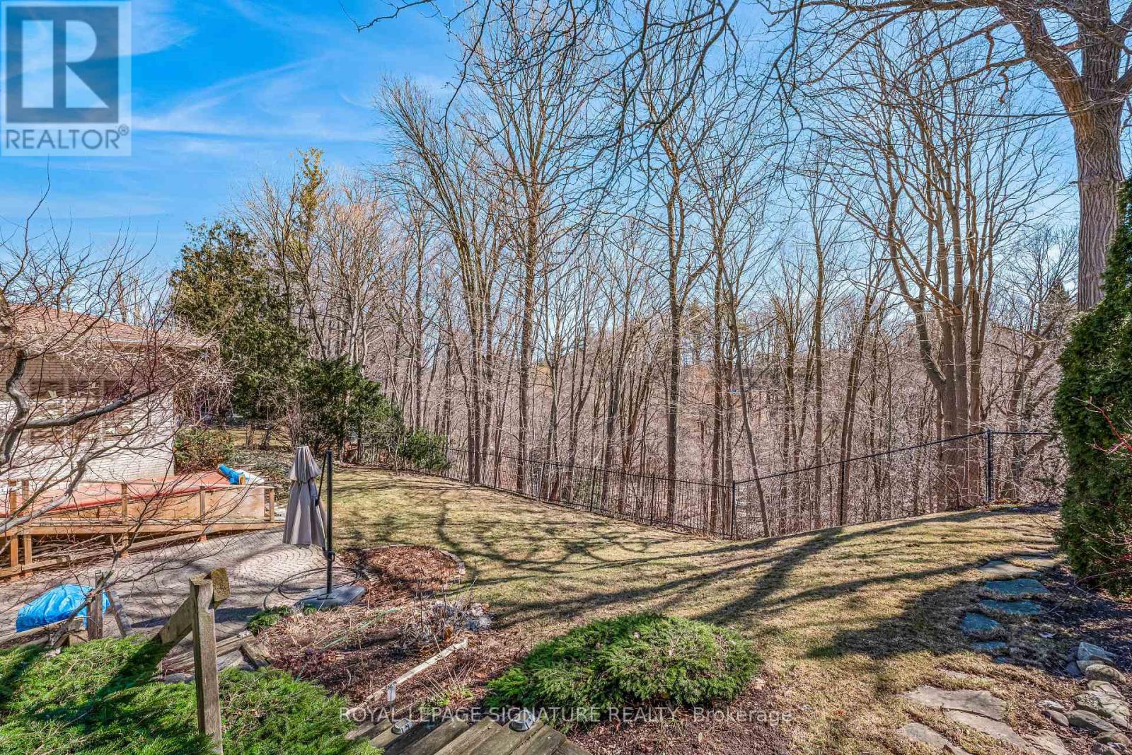 57 Forest Grove Drive, Toronto, Ontario  M2K 1Z4 - Photo 33 - C12936404