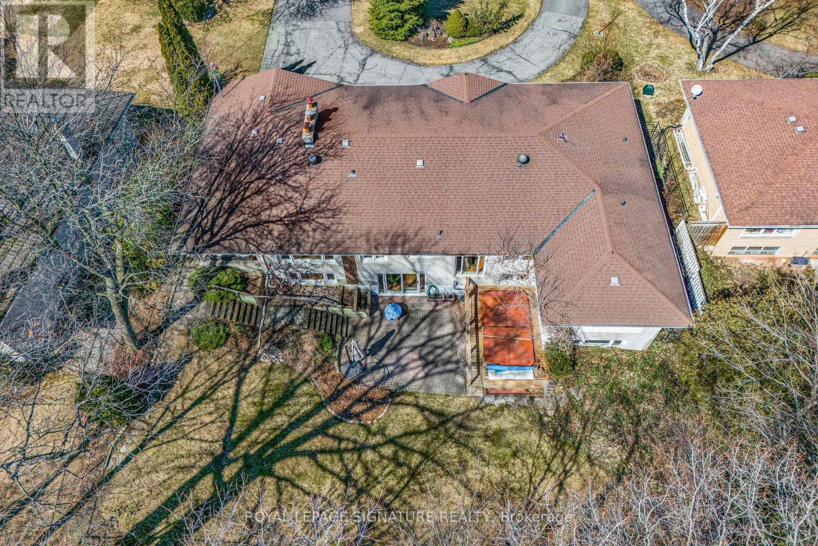 57 Forest Grove Drive, Toronto, Ontario  M2K 1Z4 - Photo 35 - C12936404