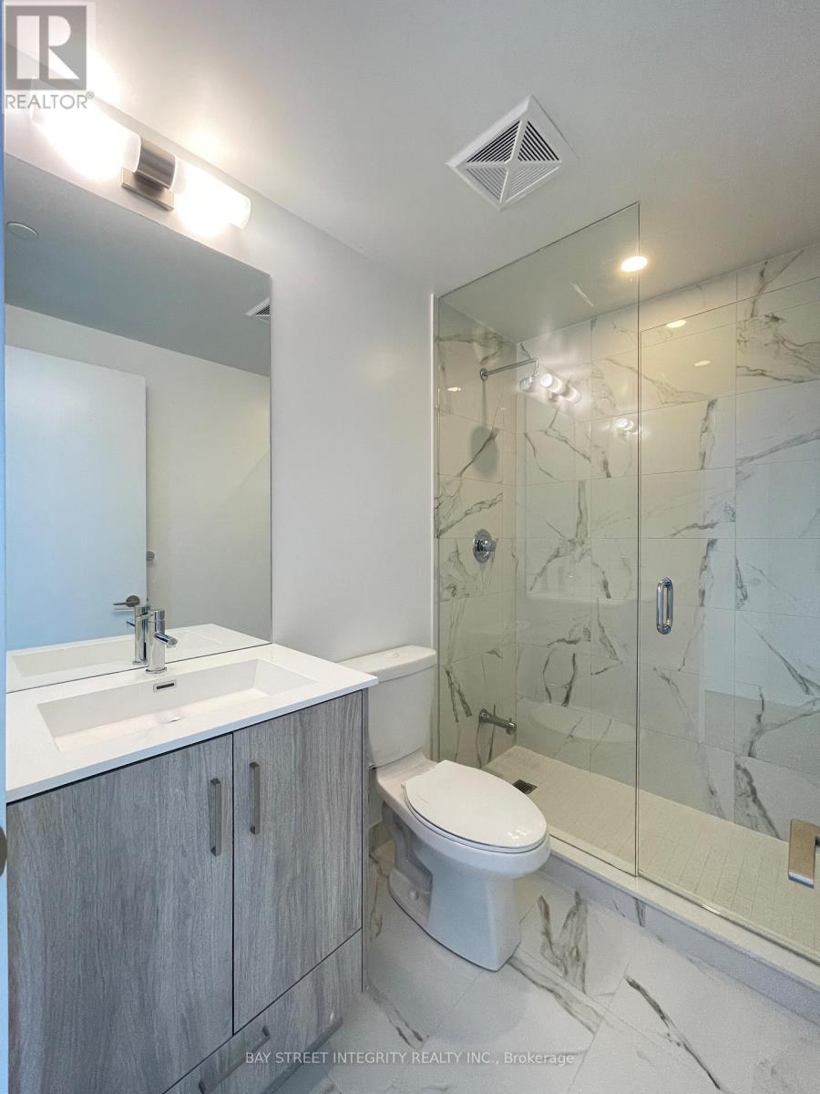 4210 - 180 Front Street E, Toronto, Ontario  M5A 0A9 - Photo 8 - C12936410