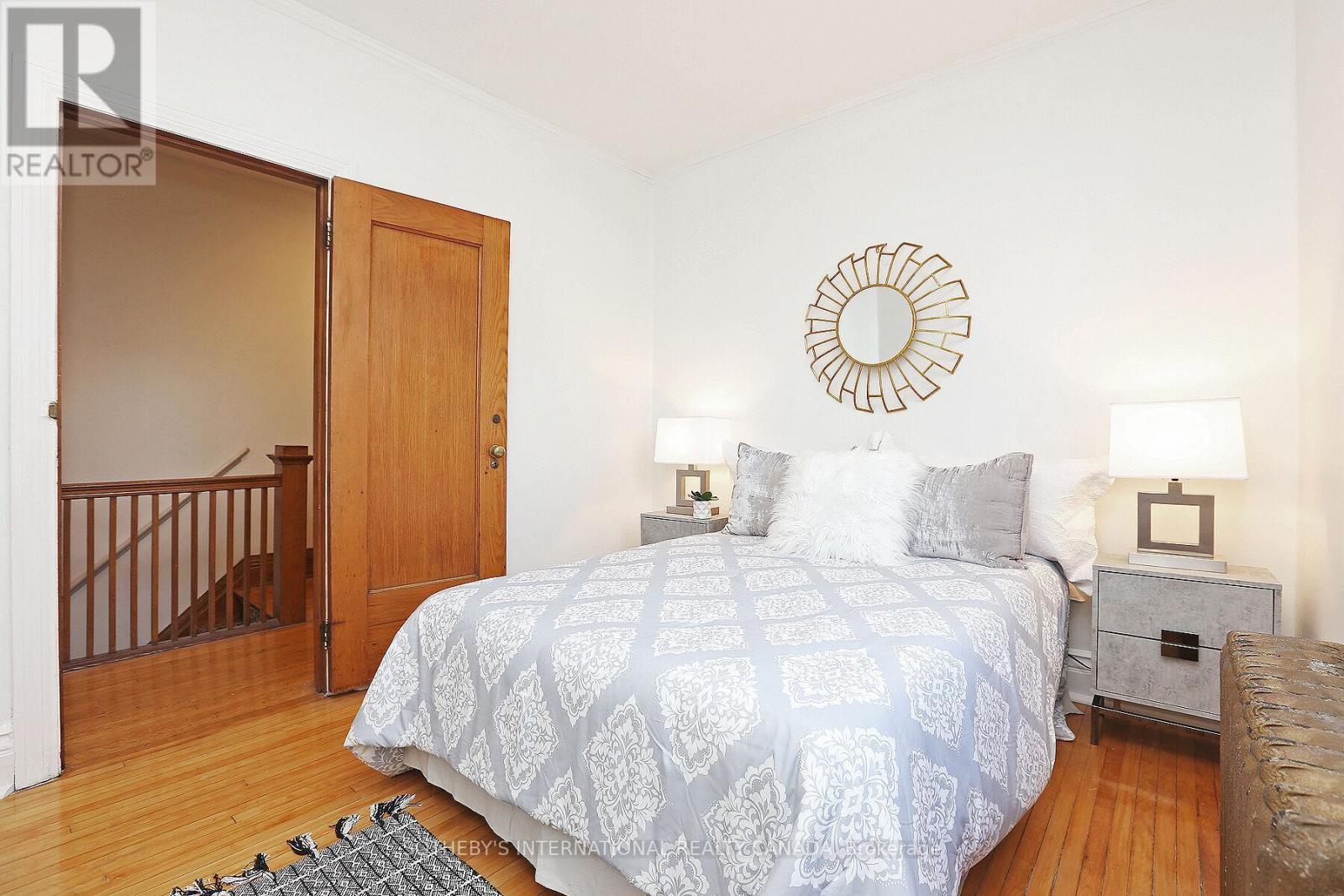 Upper - 19 Melgund Road, Toronto, Ontario  M5R 1Z9 - Photo 14 - C12936418