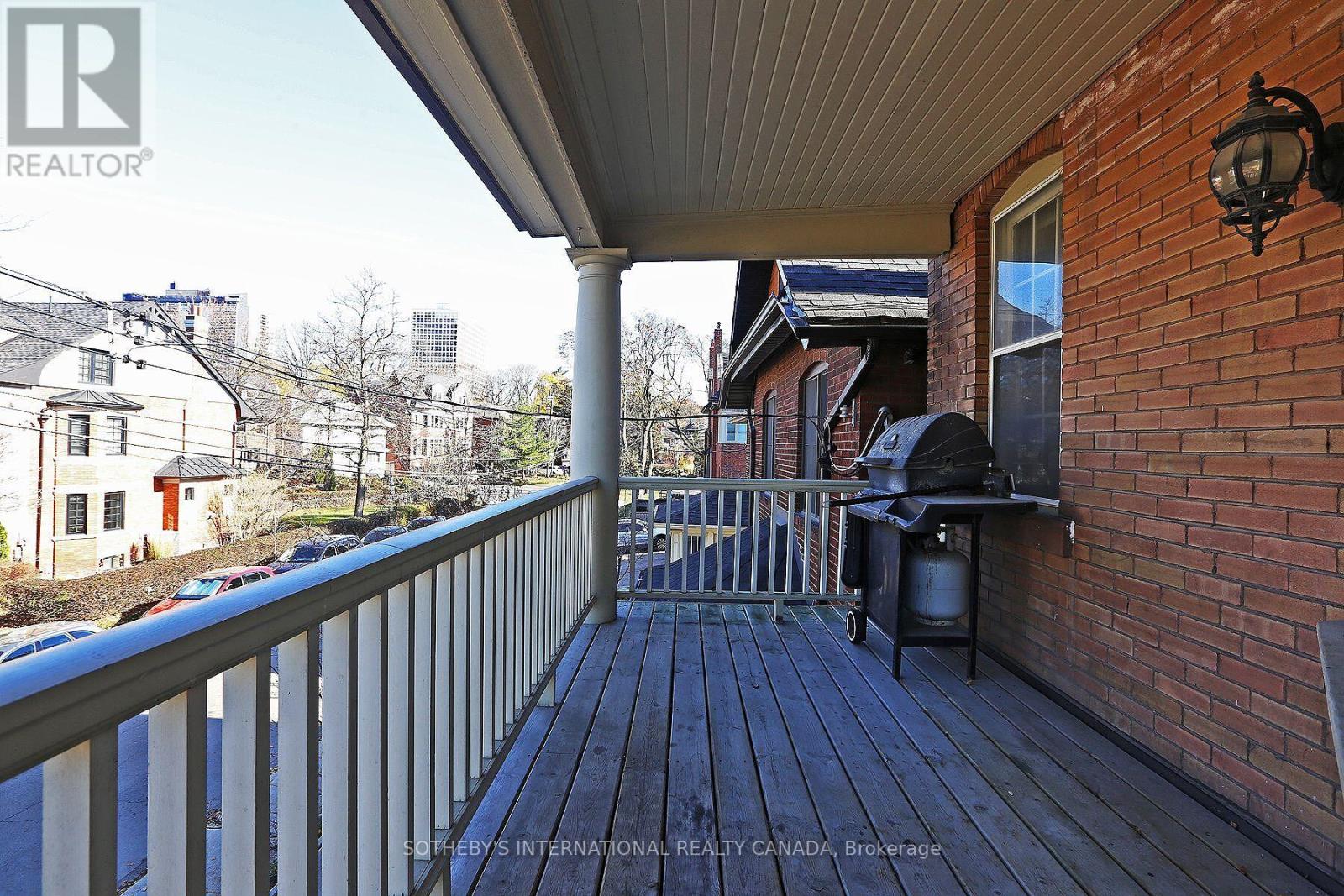 Upper - 19 Melgund Road, Toronto, Ontario  M5R 1Z9 - Photo 18 - C12936418