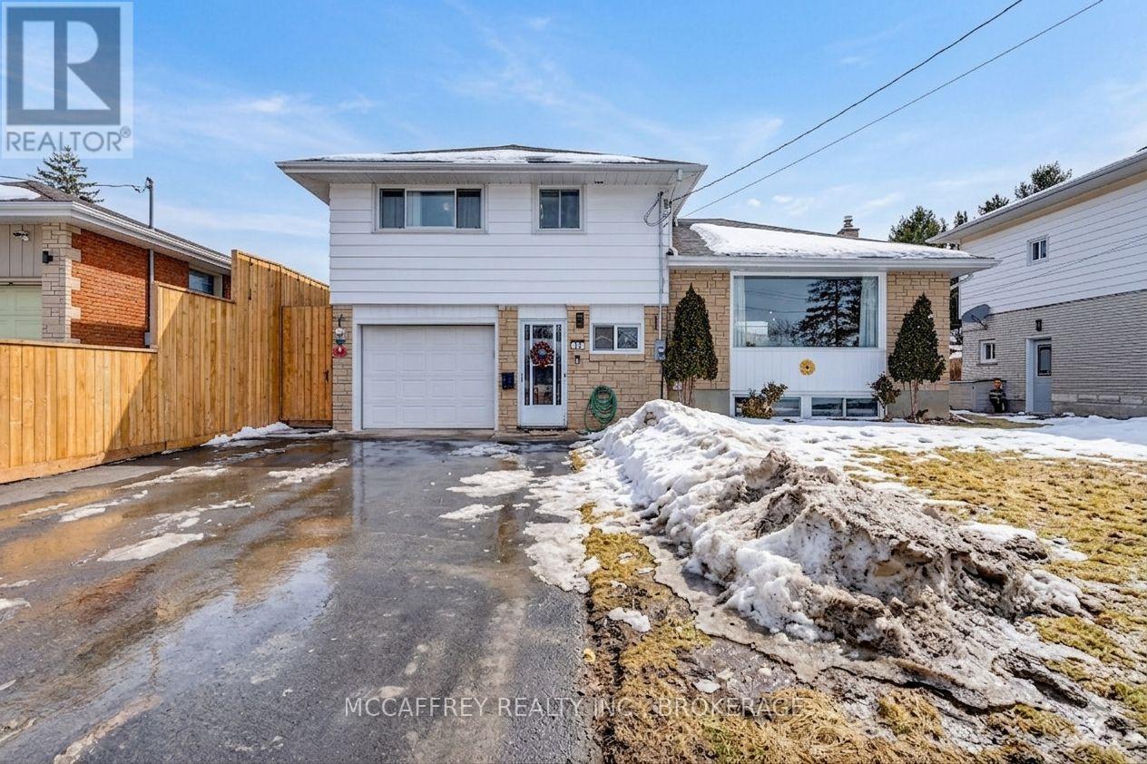 31 MEADOWVALE AVENUE, Belleville, Ontario