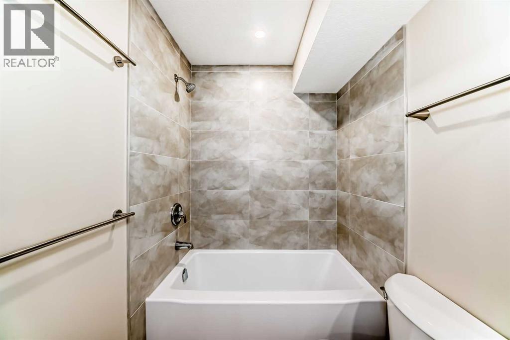 7406-7408 Hunterfield Road Nw, Calgary, Alberta  T2K 4L1 - Photo 41 - A2276447