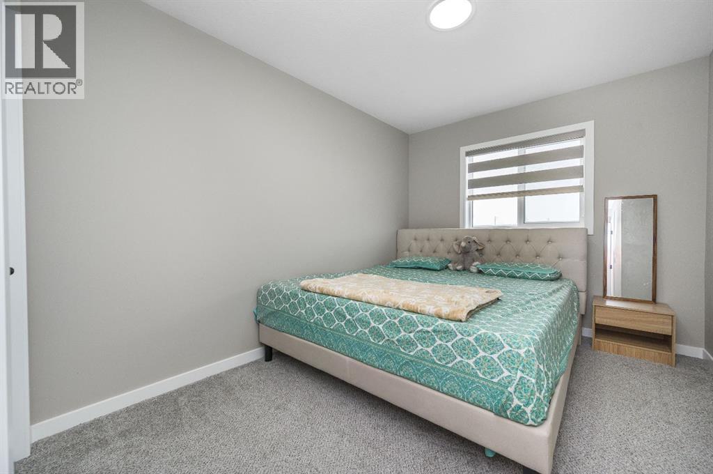 2049 Cobblespring Avenue SW, Airdrie, Alberta  T4B 5M1 - Photo 9 - A2291494