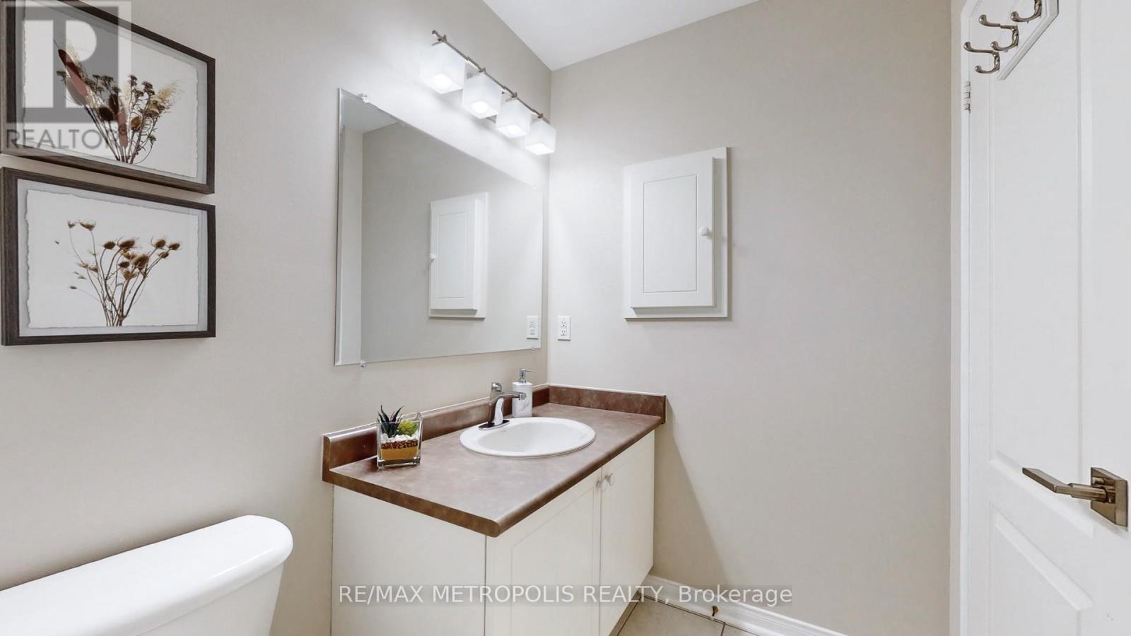 220 Deepsprings Crescent, Vaughan, Ontario  L6A 3W1 - Photo 25 - N12936428