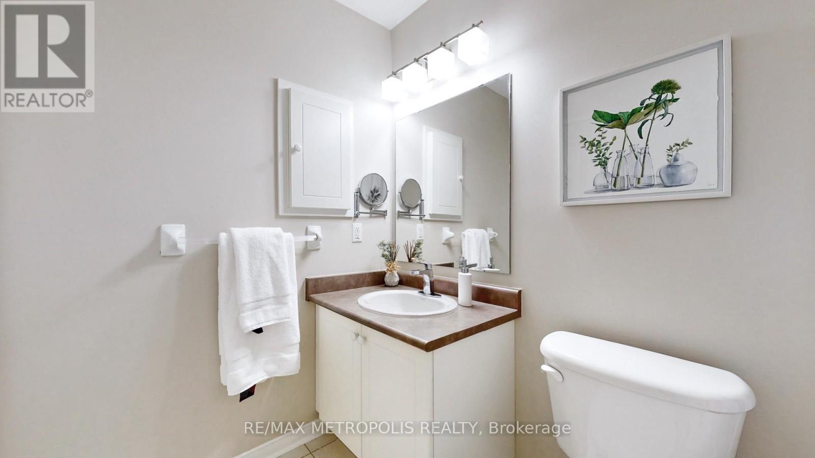 220 Deepsprings Crescent, Vaughan, Ontario  L6A 3W1 - Photo 33 - N12936428