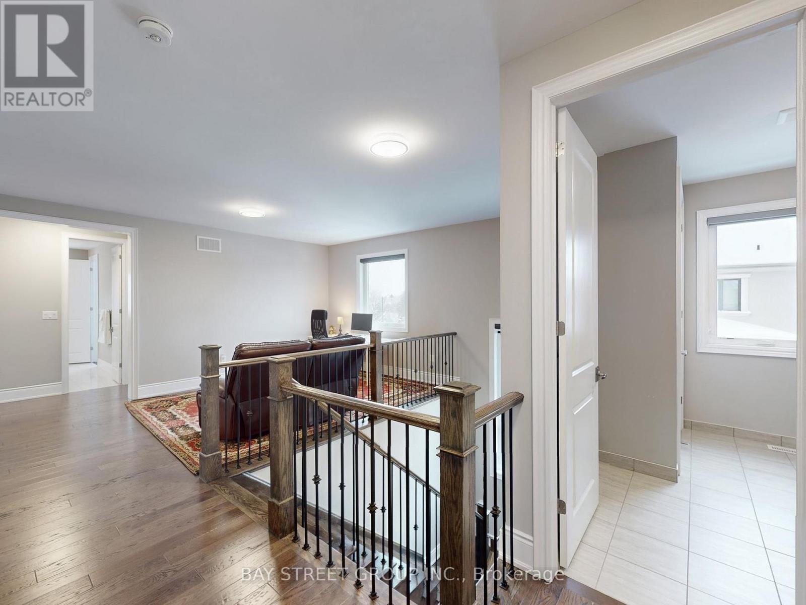 39 Cairns Gate, King, Ontario  L7B 0P5 - Photo 24 - N12936436