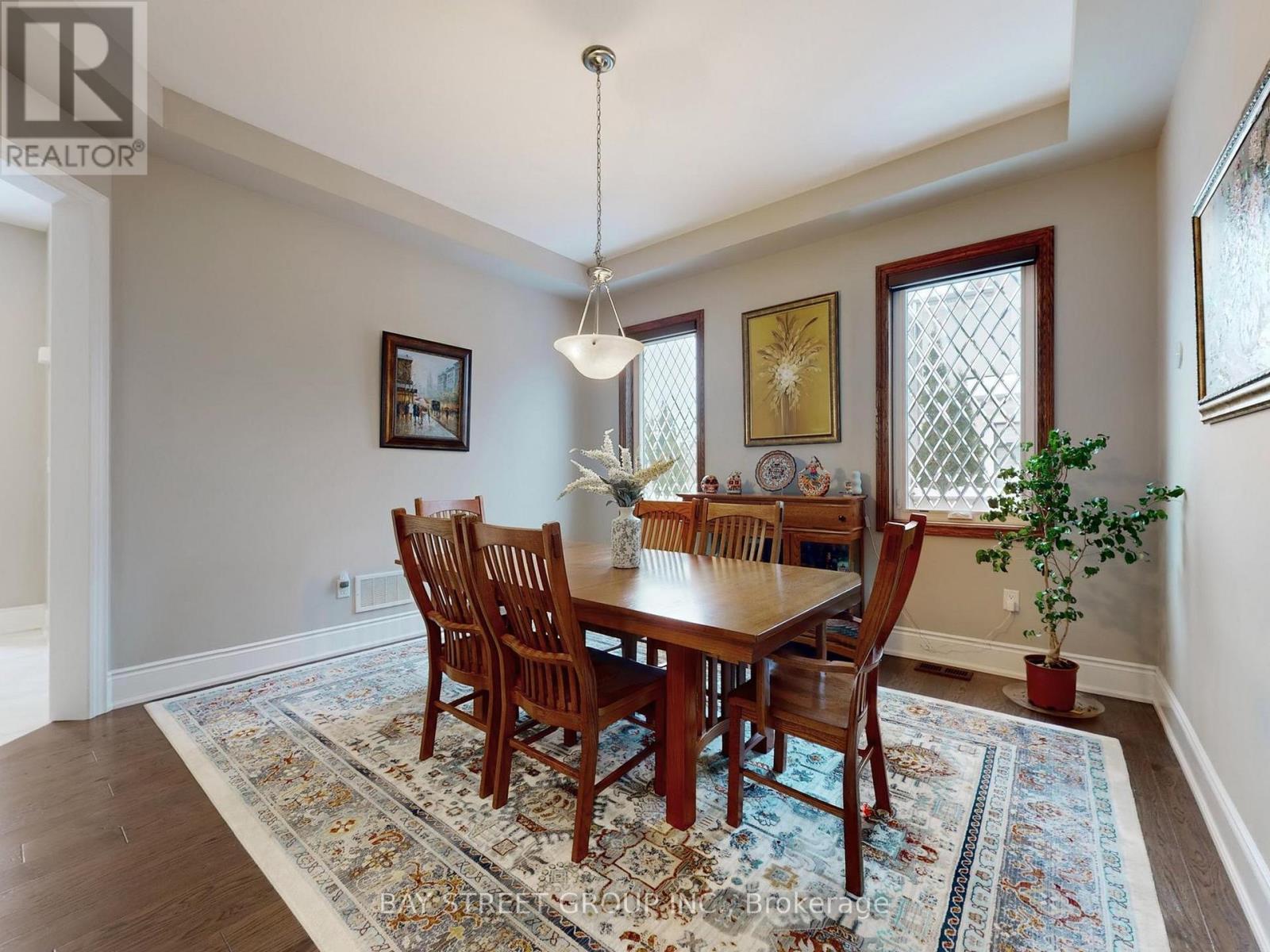 39 Cairns Gate, King, Ontario  L7B 0P5 - Photo 6 - N12936436