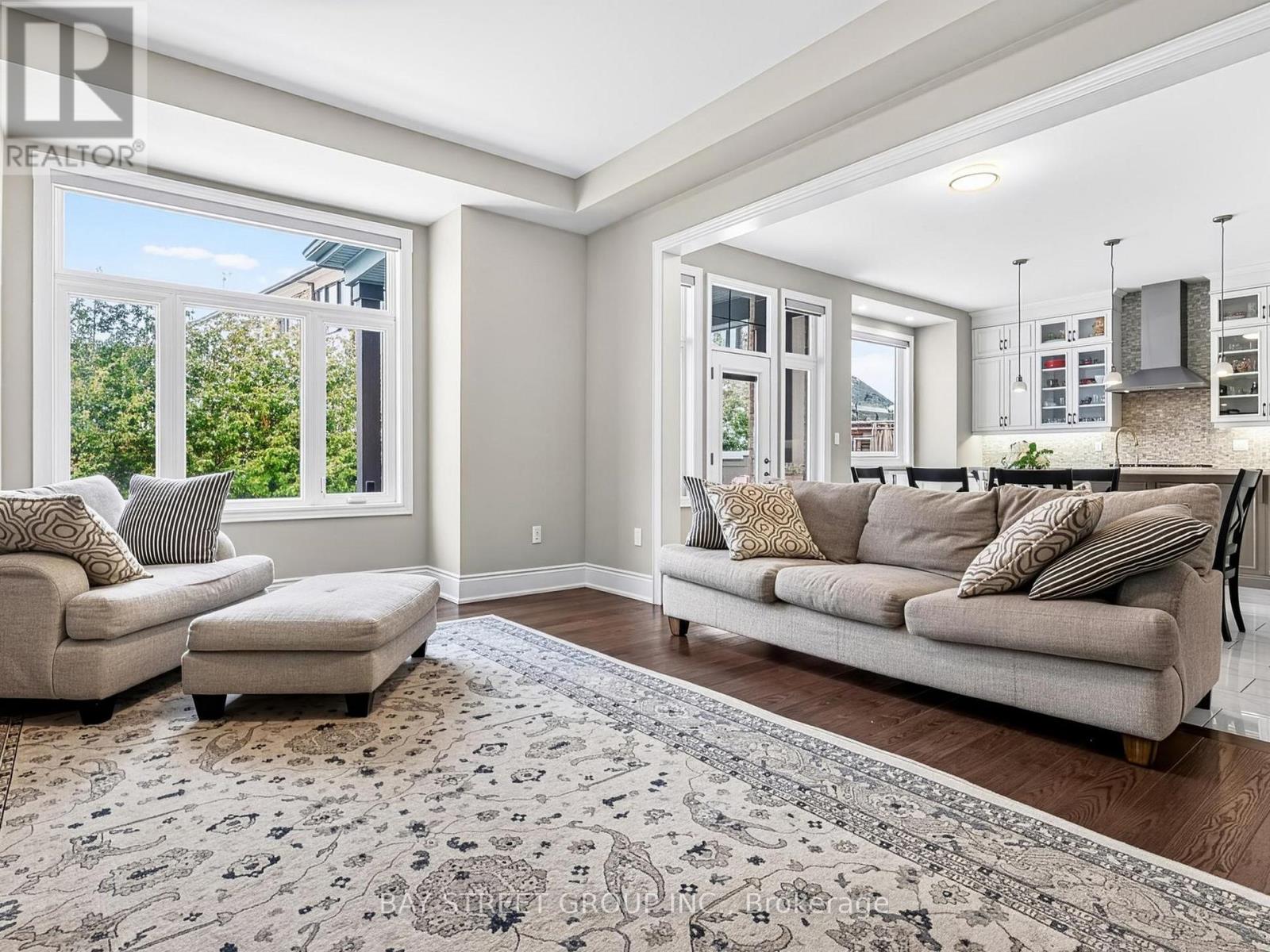 39 Cairns Gate, King, Ontario  L7B 0P5 - Photo 8 - N12936436