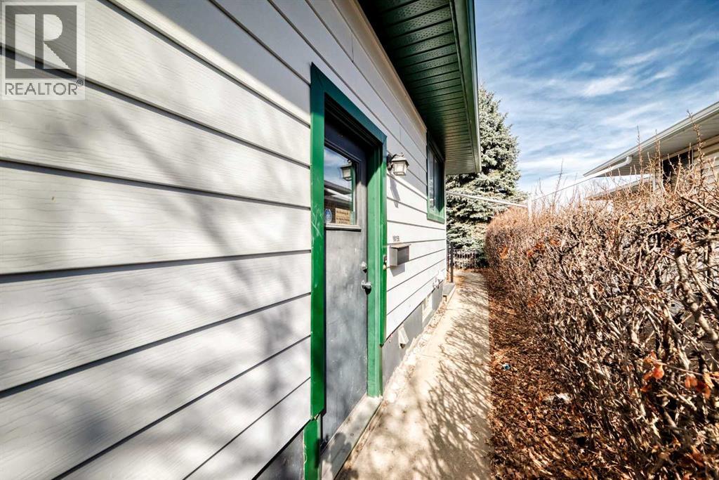 1415 Rosehill Drive Nw, Calgary, Alberta  T2K 1M3 - Photo 48 - A2295667