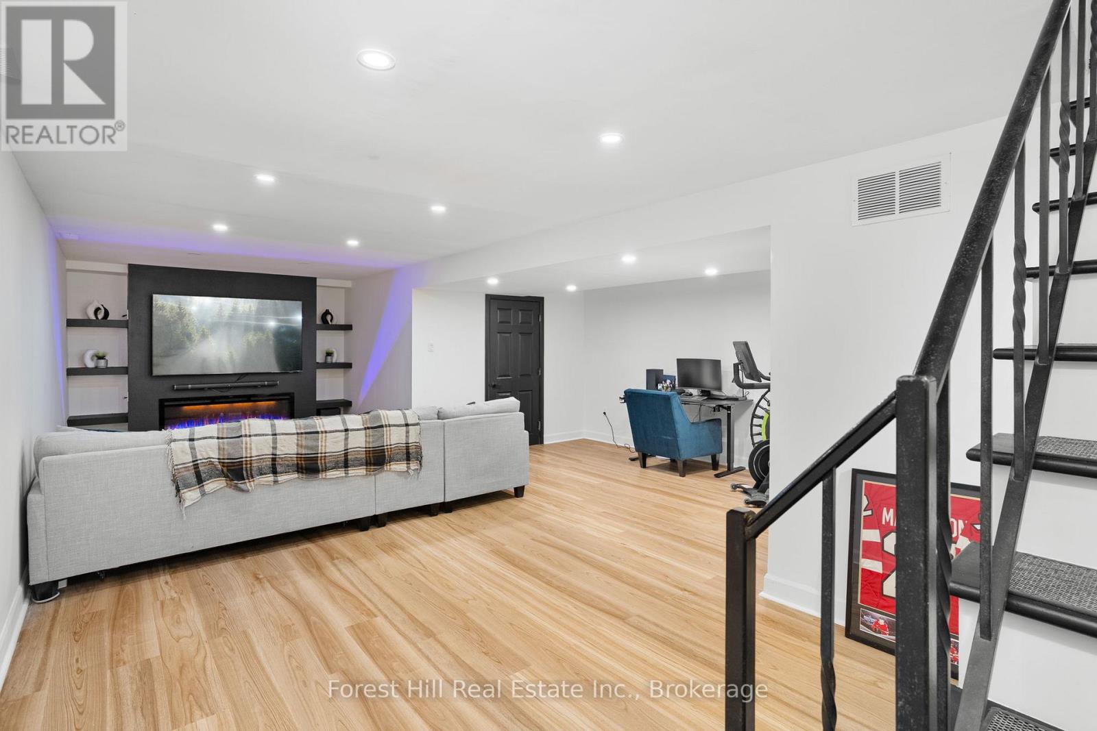 1 Maplecrest Court, Huntsville, Ontario  P1H 1G2 - Photo 27 - X12827366