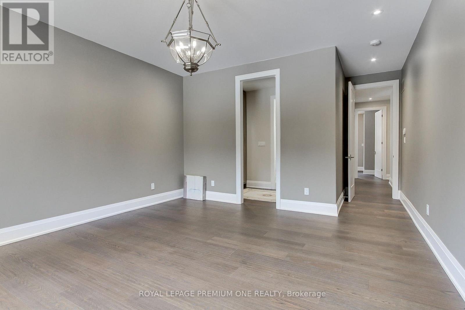 211 Pine Avenue, Caledon, Ontario  L7E 3S7 - Photo 21 - W12923440