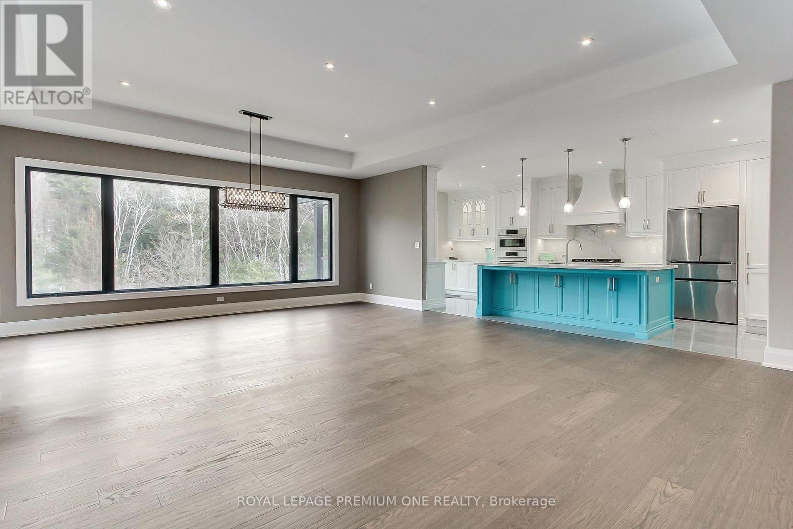 211 Pine Avenue, Caledon, Ontario  L7E 3S7 - Photo 12 - W12923440