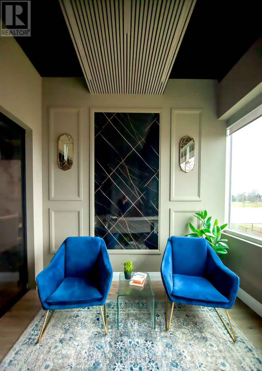 208 - 3485 Rebecca Street, Oakville, Ontario  L6L 6X9 - Photo 16 - W12936360