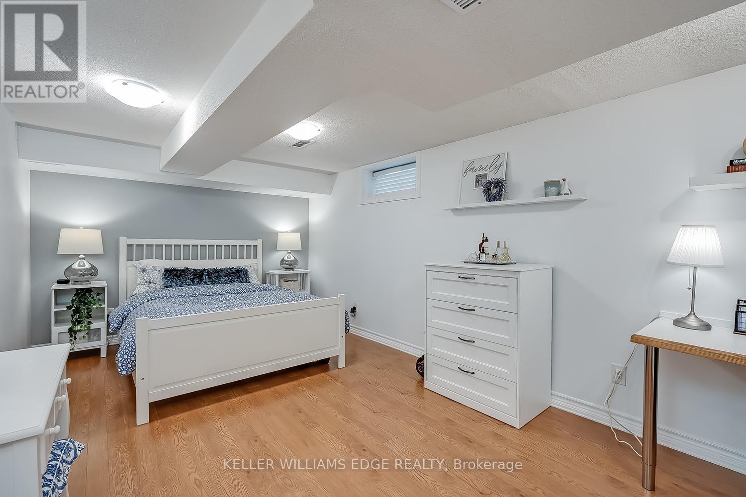 220 Townsend Avenue, Burlington, Ontario  L7T 1Z4 - Photo 27 - W12936376