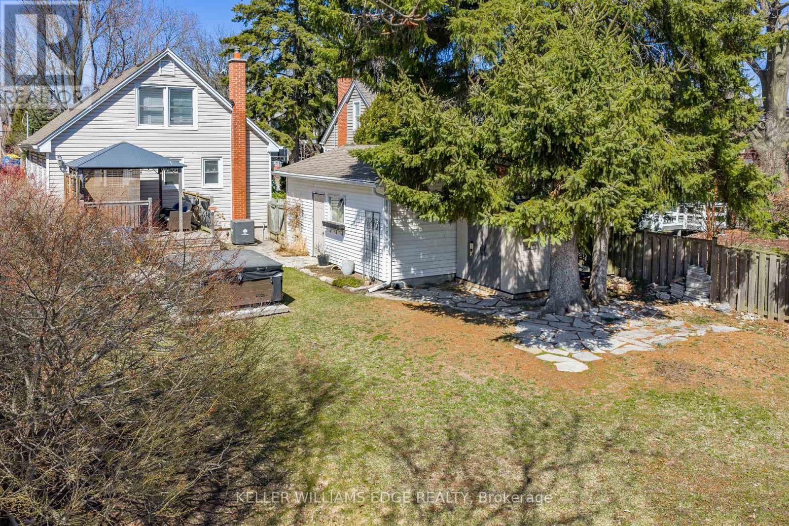 220 Townsend Avenue, Burlington, Ontario  L7T 1Z4 - Photo 38 - W12936376