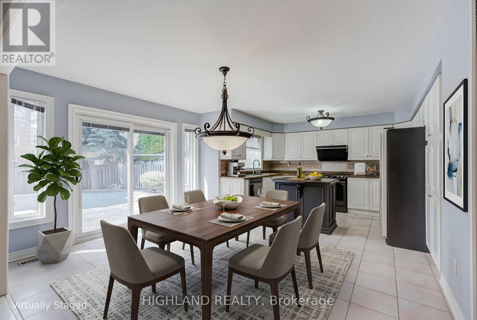 1472 Bayshire Drive, Oakville, Ontario  L6H 6E6 - Photo 18 - W12936432